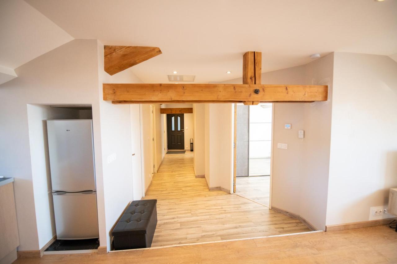 Kasa Friendly - Proche Centre Ville - Tout Equipe Et Calme Сент-Этьен Экстерьер фото
